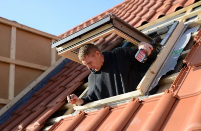 Pose de fenêtres de toit Velux à Marsonnas